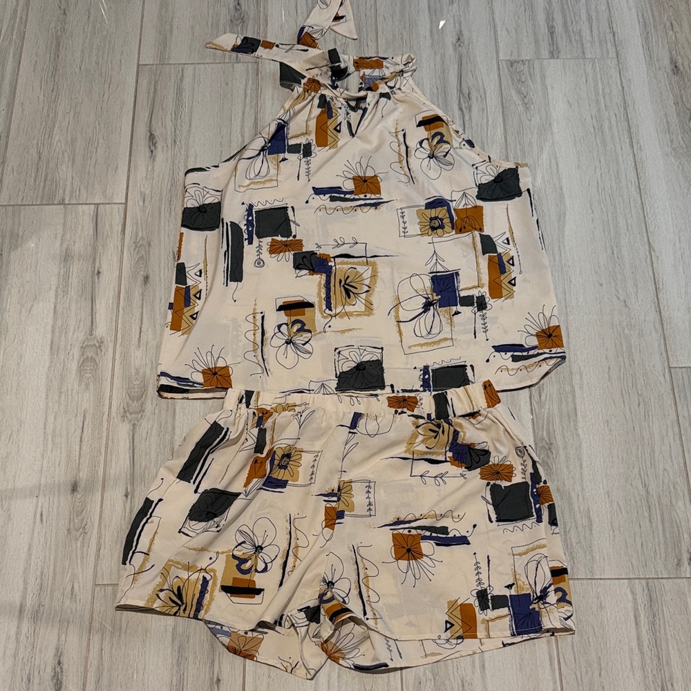 Two piece shorts set in abstract contemporary print Size L or XL